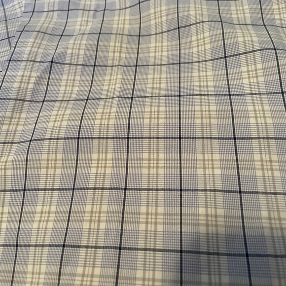⤵️Tommy Hilfiger men’s dress shirt - Picture 5 of 9